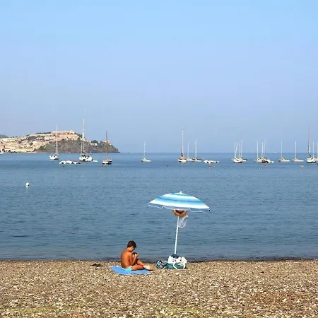 Daire Holiday St Anna, Rio Nell